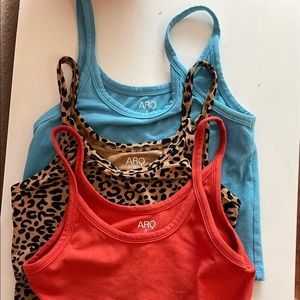 Set of 3 ARQ tanks - size small - excellent condition!